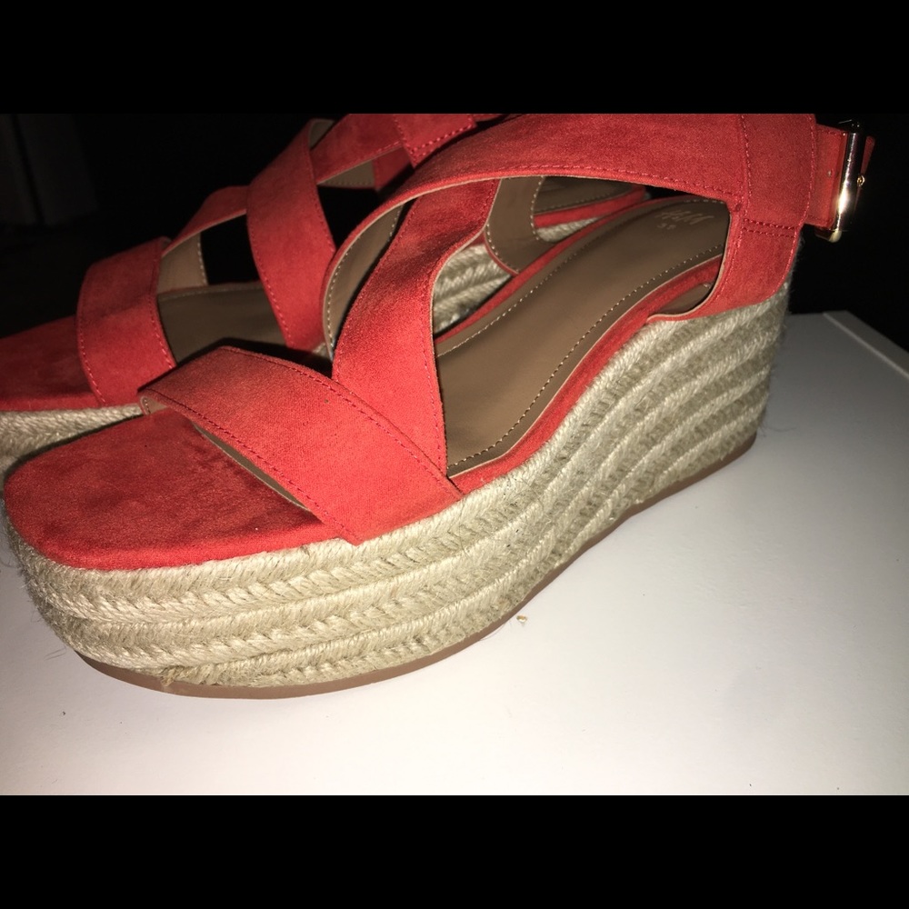 H&M Orange Wedge Sandal, Size 8.5 - Picture 12 of 12